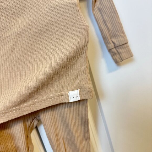 FIRSTS by Petit Lem Modal Rib Infant PJ Set in Tan Size 12 Months - Picture 3 of 4